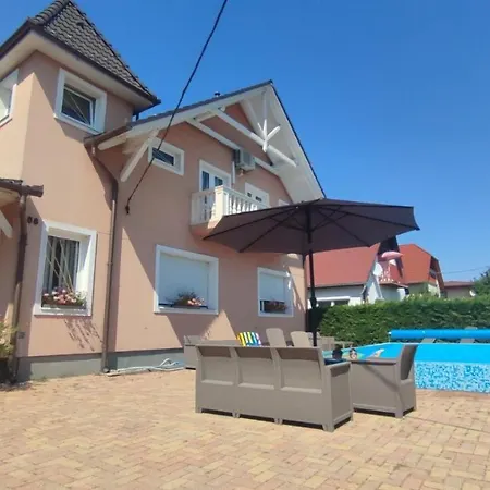 Greta Ház * Balatonlelle